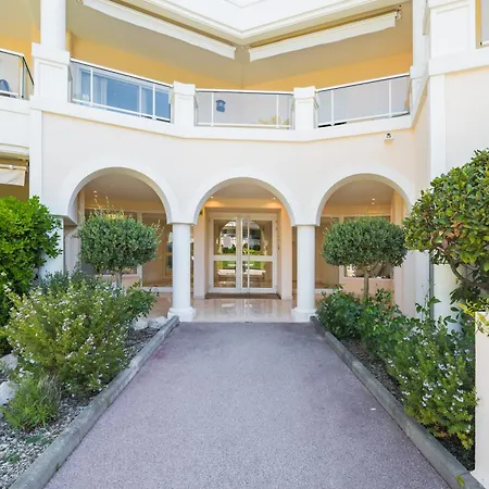 Au Riviera Golf Domaine De Barbossi شقة ماندوليو لا نابول